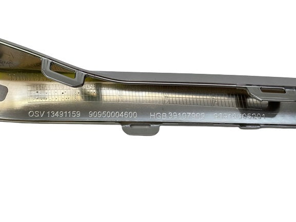 Insert-Front Grille 13491159 for GM Holden