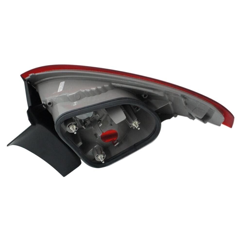 Lamp Rear Lh 7S7113405NH For Ford