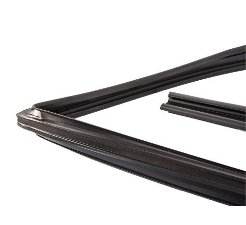 Run Comp Front Door Glass R 83660-60A00 for Suzuki