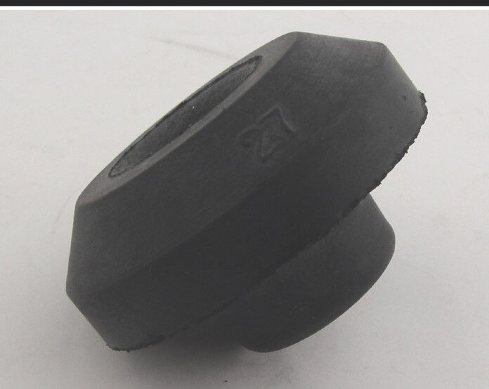Holden Genuine New Lower Radiator Mounting Rubbers WL Statesman Caprice 92047822