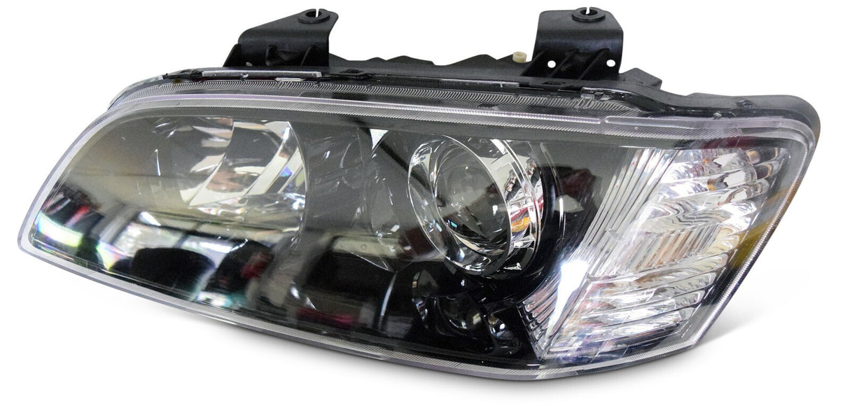 Headlamp Asm 92234261 for GM Holden