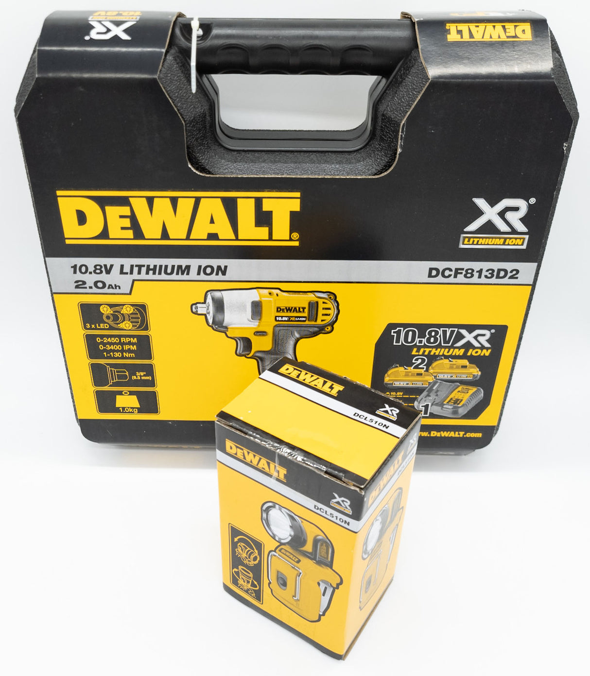 Dewalt Cordless 3/8 Impact Wrench & Torch Combo DCF813D2-XE kit