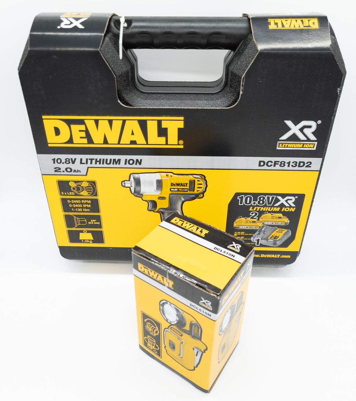 Dewalt Cordless 3/8 Impact Wrench & Torch Combo DCF813D2-XE kit