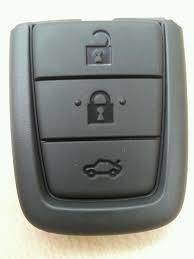 KEY REMOTE PAD 3 BUTTON suitable for COMMODORE VE SEDAN 2006-13 GENUINE