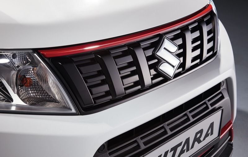 Front Grille Upper Garnish Red 99114-86R00-ZCF for Suzuki