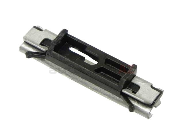 CLIP 51317064098 For BMW