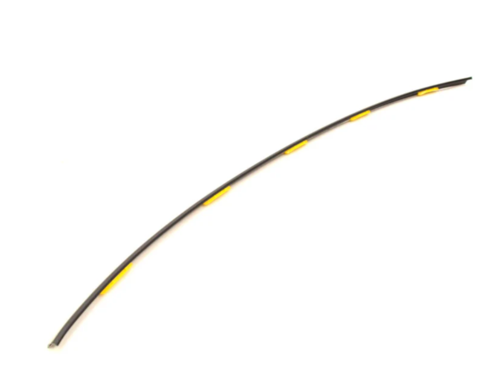Rear Windscreen Upper Mould Trim & Clips  65123FA000 for Subaru Impreza 1992-2000