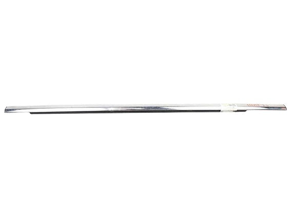 Weatherstrip Assembly-Rear Door Belt O 832103S000 for Hyundai