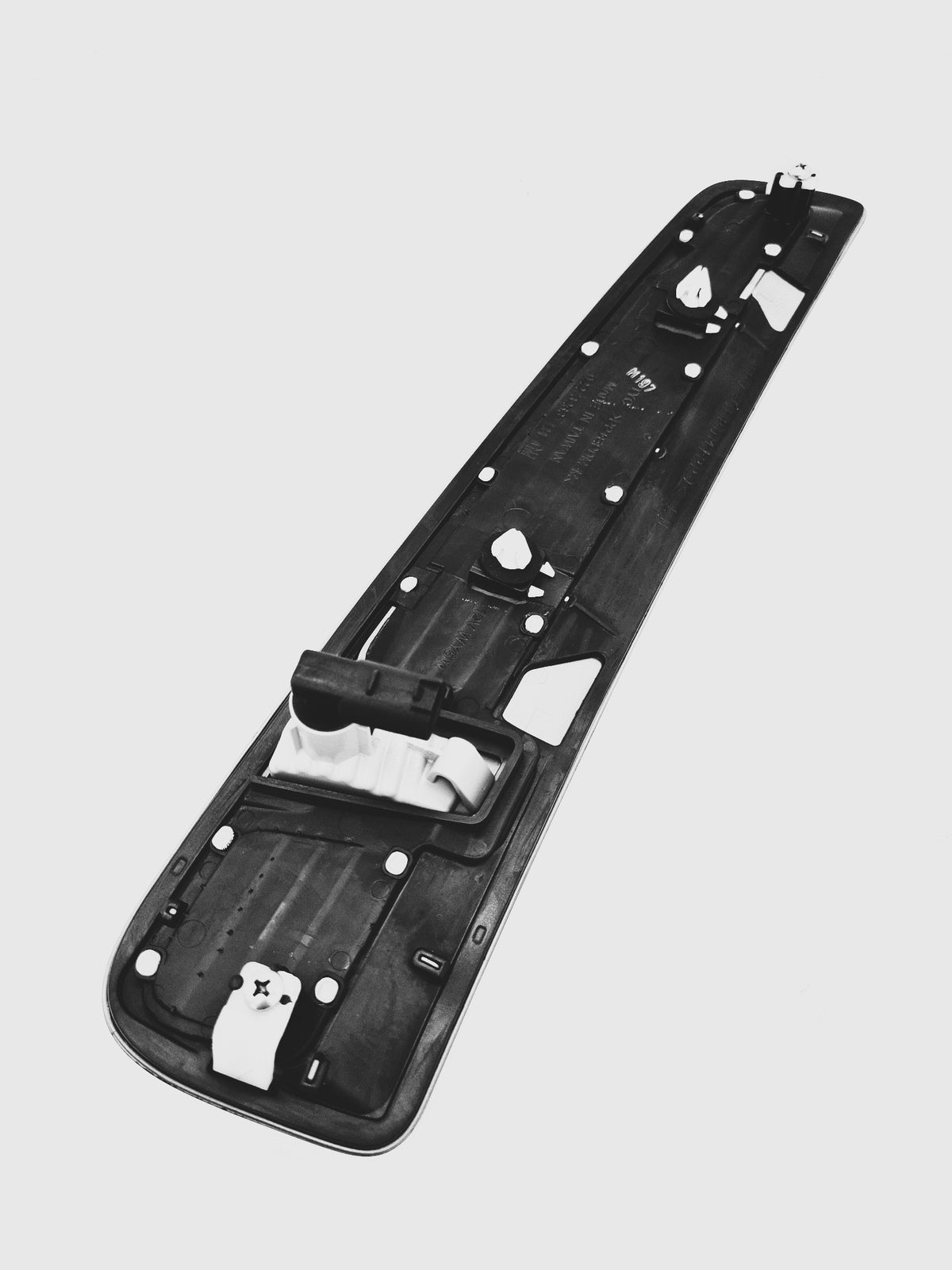 RH BLACK FENDER VENT & FLASHER LAMP for Holden COMMODORE VF NEW GENUINE