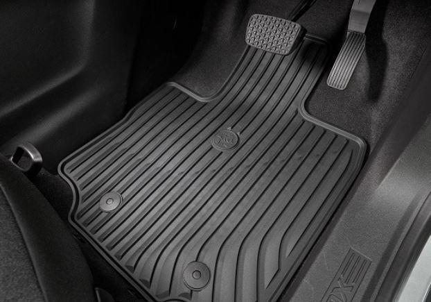 Rubber Mat set suits Holden Equinox genuine Front Rear 92509217
