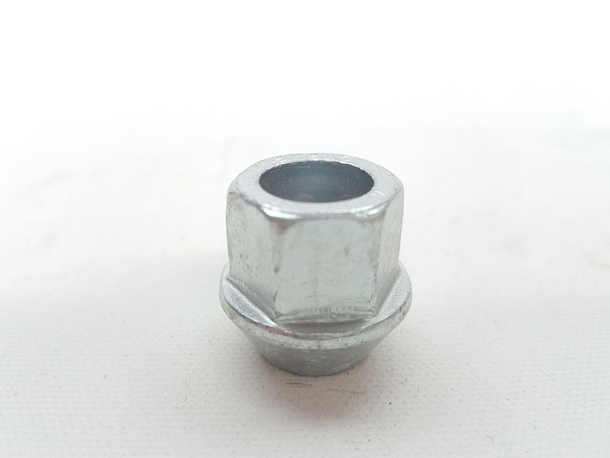 Wheel Nut 09594681 suits Holden Commodore VT VX VY VZ genuine 1 only NEW