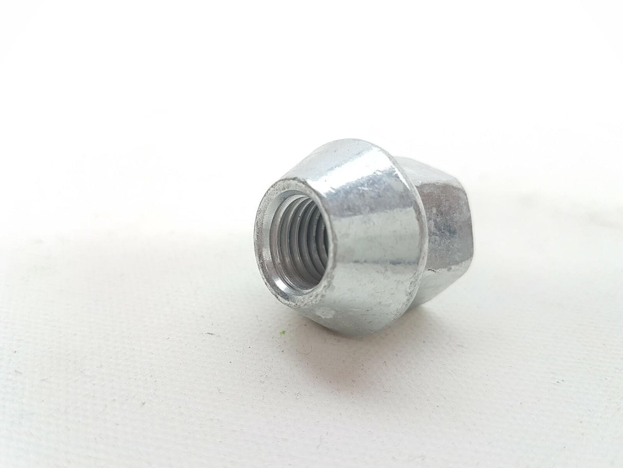 Wheel Nut 09594681 suits Holden Commodore VT VX VY VZ genuine 1 only NEW