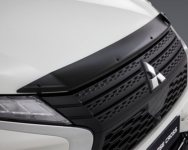 Protector Engine Hood Tinted MZ350691 for Mitsubishi