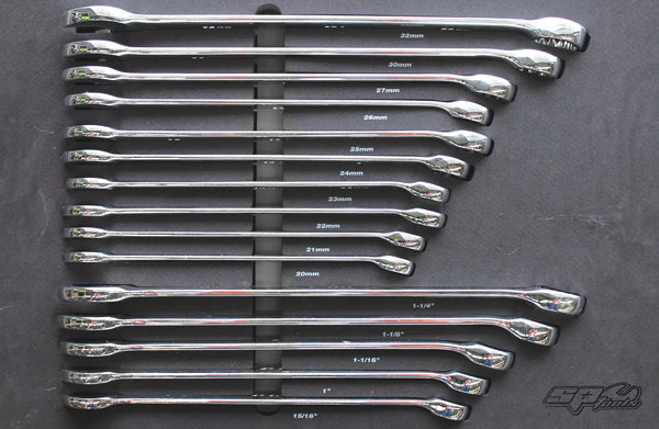 Roller Cabinet & Tool Kit 323pc Sumo Series Power Hutch Metric/SAE Black/Chrome Handles