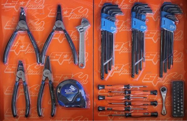 SP Tools ToolKit 215 Piece Metric/SAE in Black Cust Roller Cab SP50608