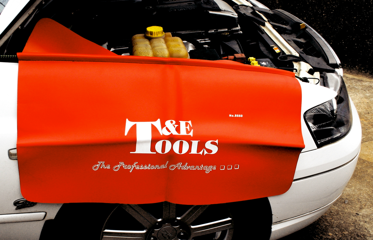 "Hang Tough" Fender Cover T&E Tools 8660