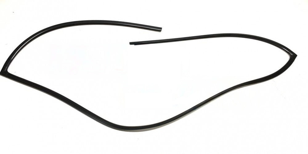 Molding Back Door Window Upper 84623-62B01 for Suzuki