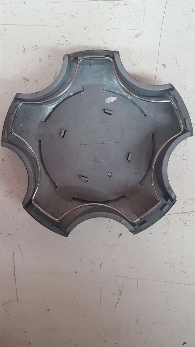 Center Cap x 2 SS SSV SV6 mag wheel rim VE suits Holden Commodore Genuine 92246441 hub